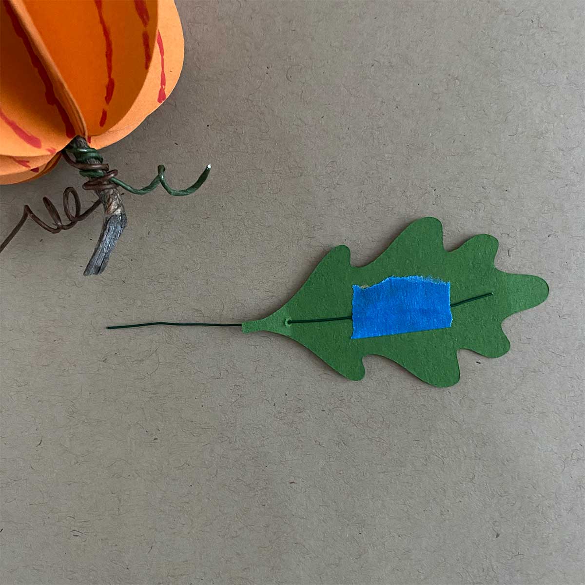 Paper leaf and pumpkin for a Cakewalk DIY Paper Craft tutorial.